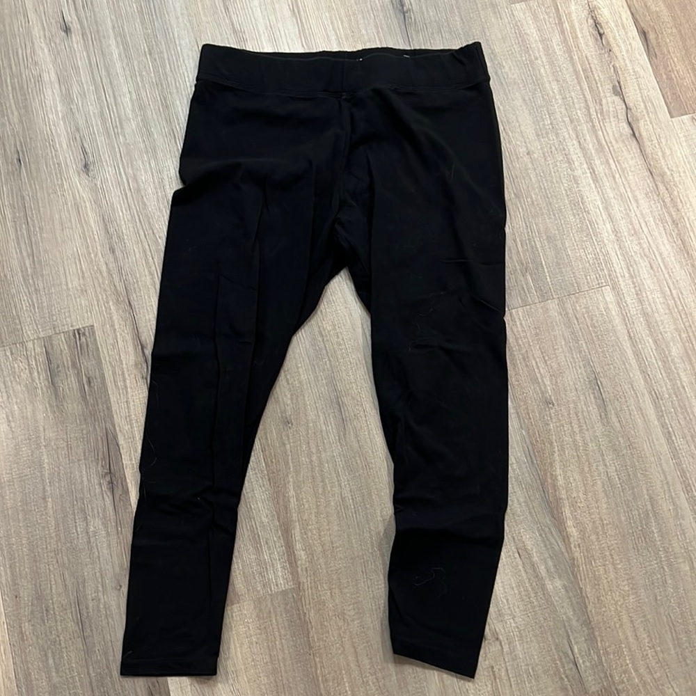 🎀 5/25 Sonoma Black Cotton Legging